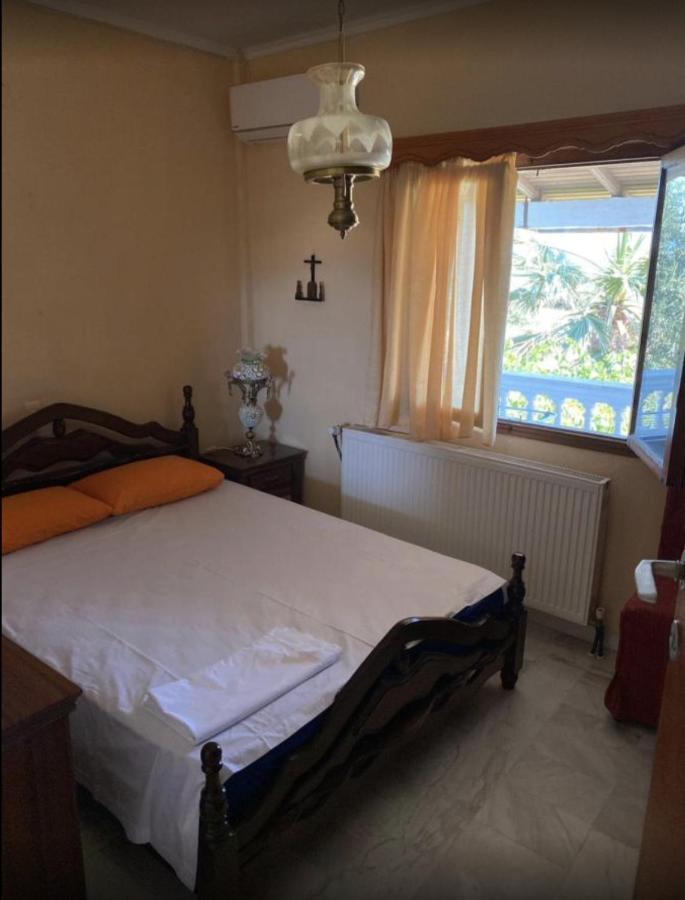 Ikidiki Beach Villa Ierissos Bagian luar foto